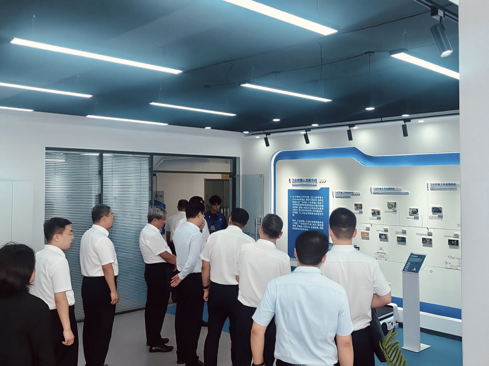 微信图片_20250920145856 微信图片_20250920145856