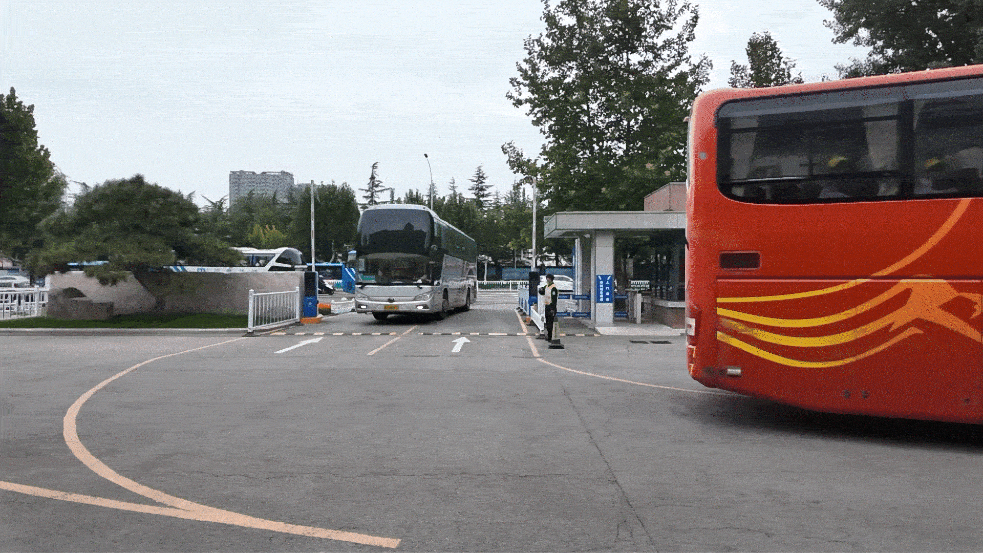 01-2025-10-20 085327_28