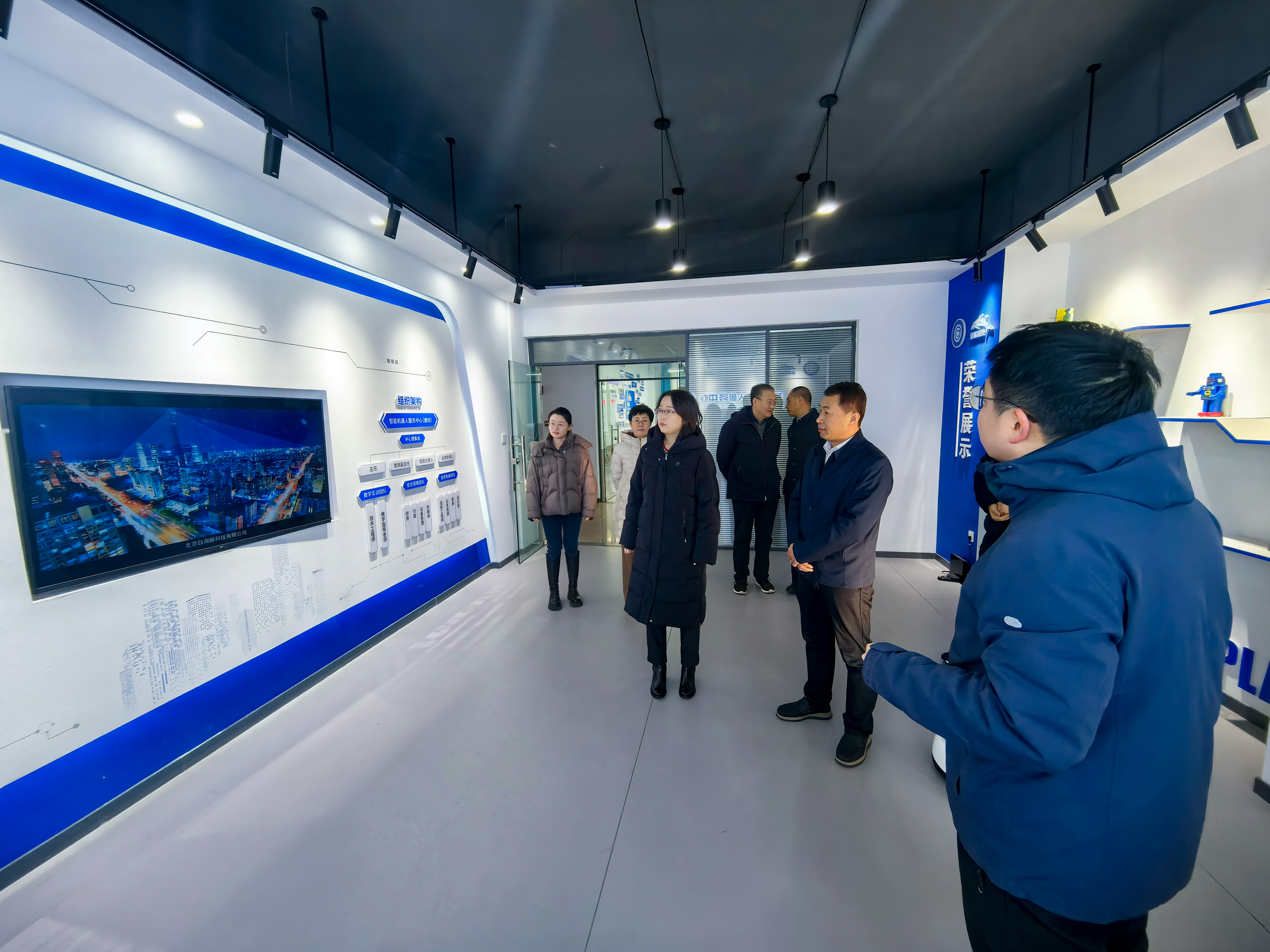 潍坊 | 聚焦智能机器人与科普教育，推动产教深度融合