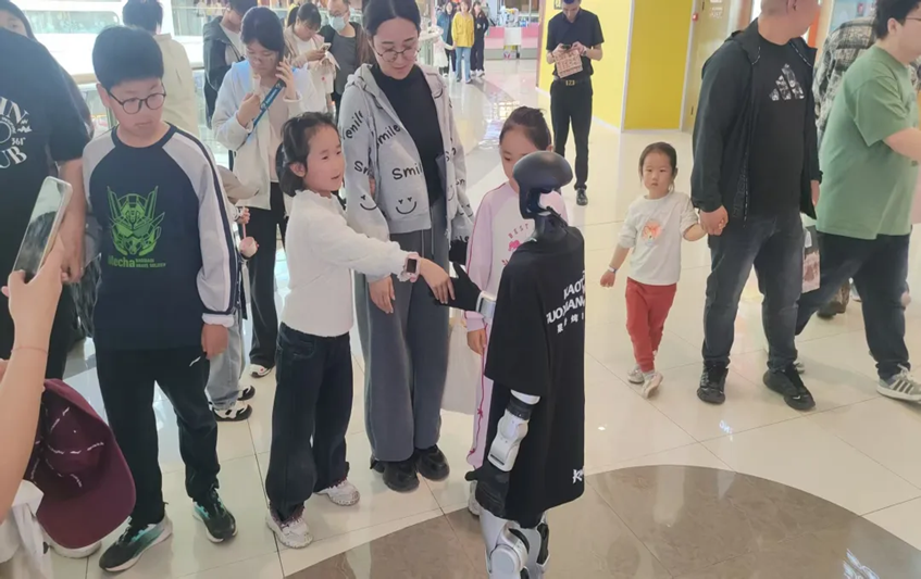 99290eb6-f3da-44e0-8ba2-f913d581a0ab