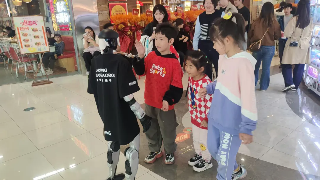 c153a944-0551-4e2c-b265-776069f1cf16